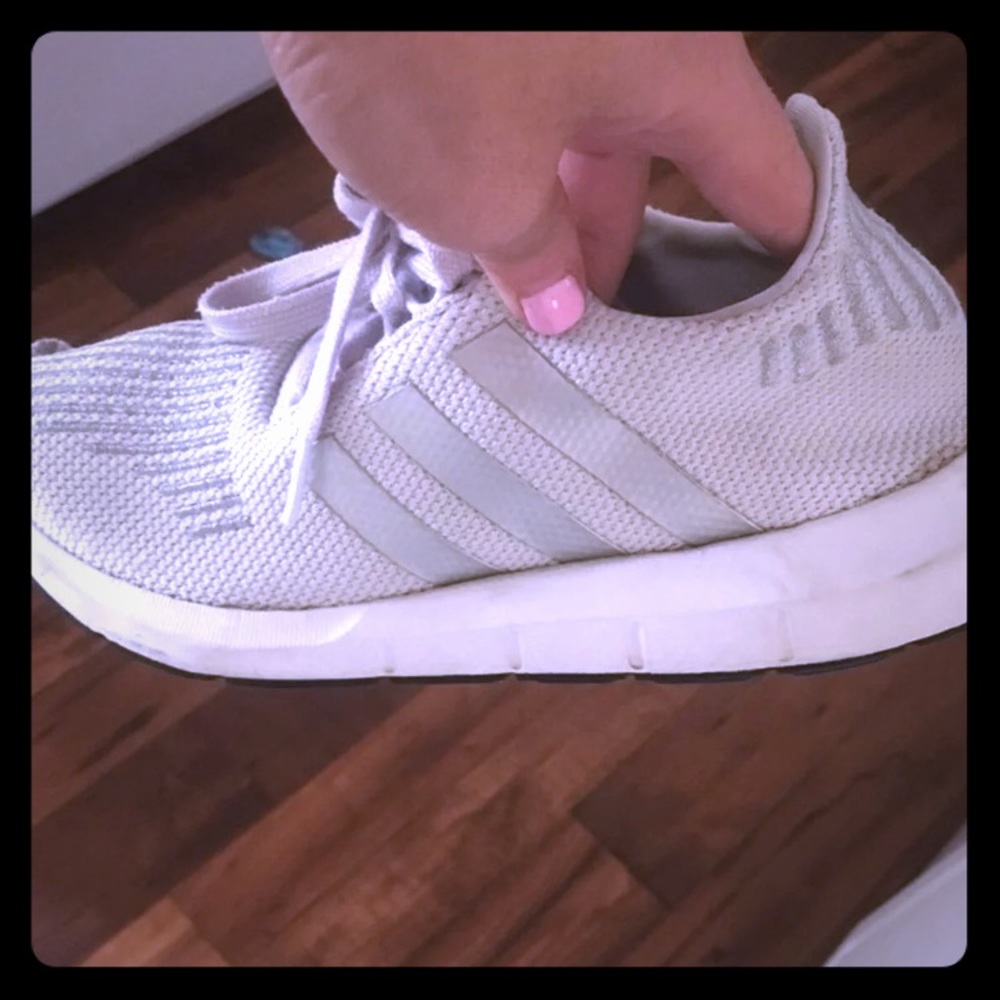 Adidas swift run